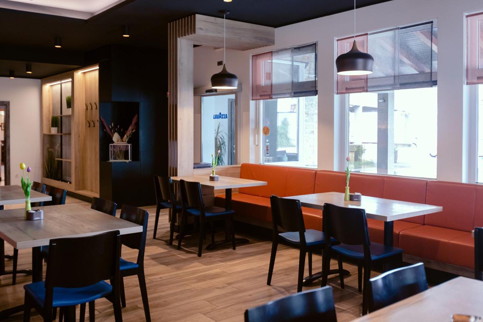 Rooms En Krajcar 체르크니차 외부 사진